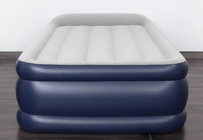 מזרן מתנפח יחיד עם משאבה מובנית INDOOR airbeds דגם Twin 67628 מבית BESTWAY